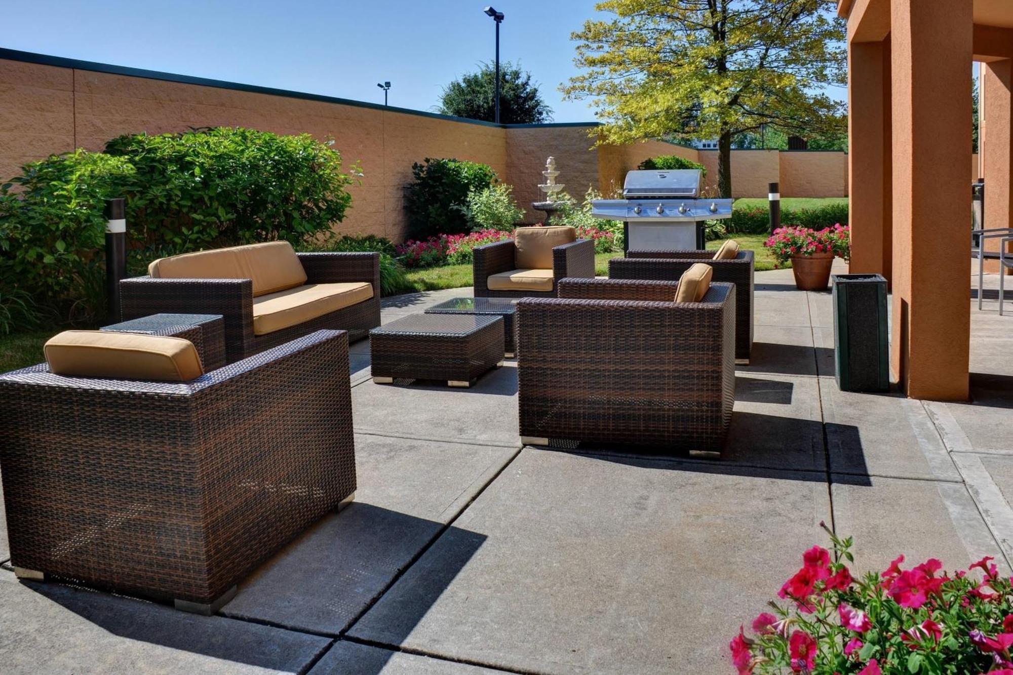 Courtyard By Marriott Indianapolis South Hotell Eksteriør bilde